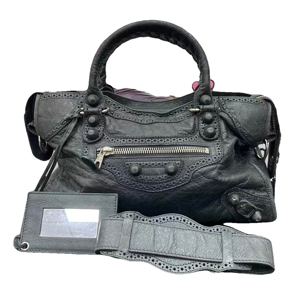 City leather handbag