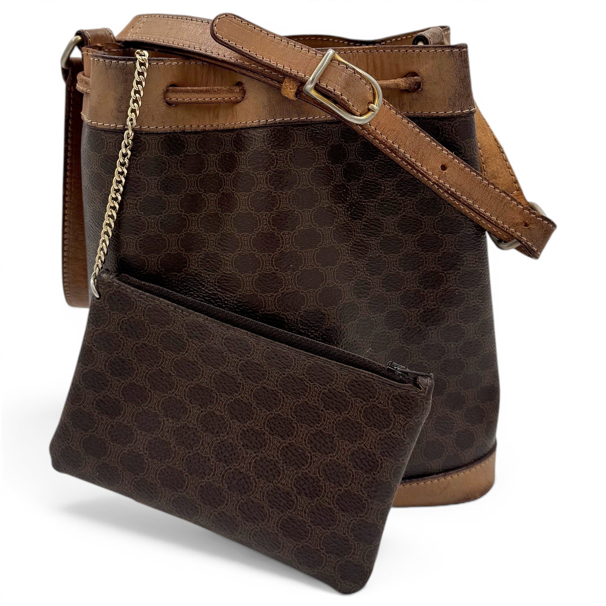 Clasp Bucket leather handbag