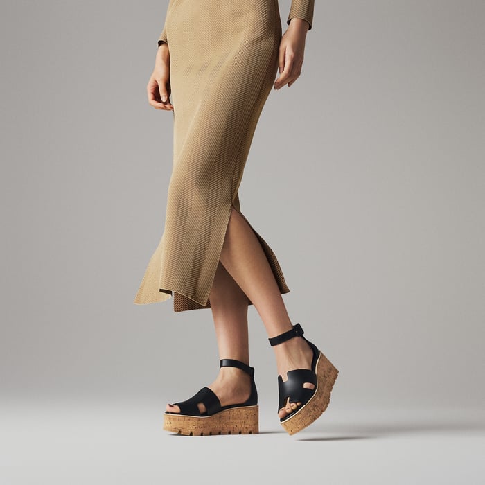 Noir Luce 30 Sandal