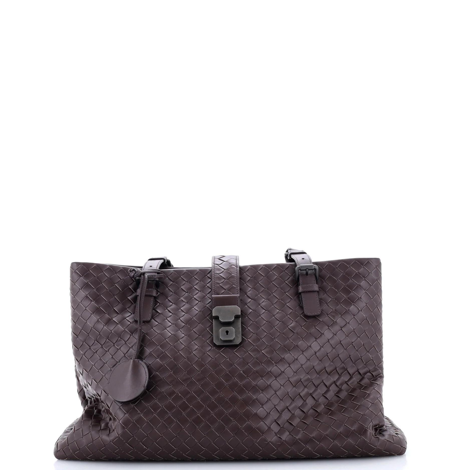 Leather tote