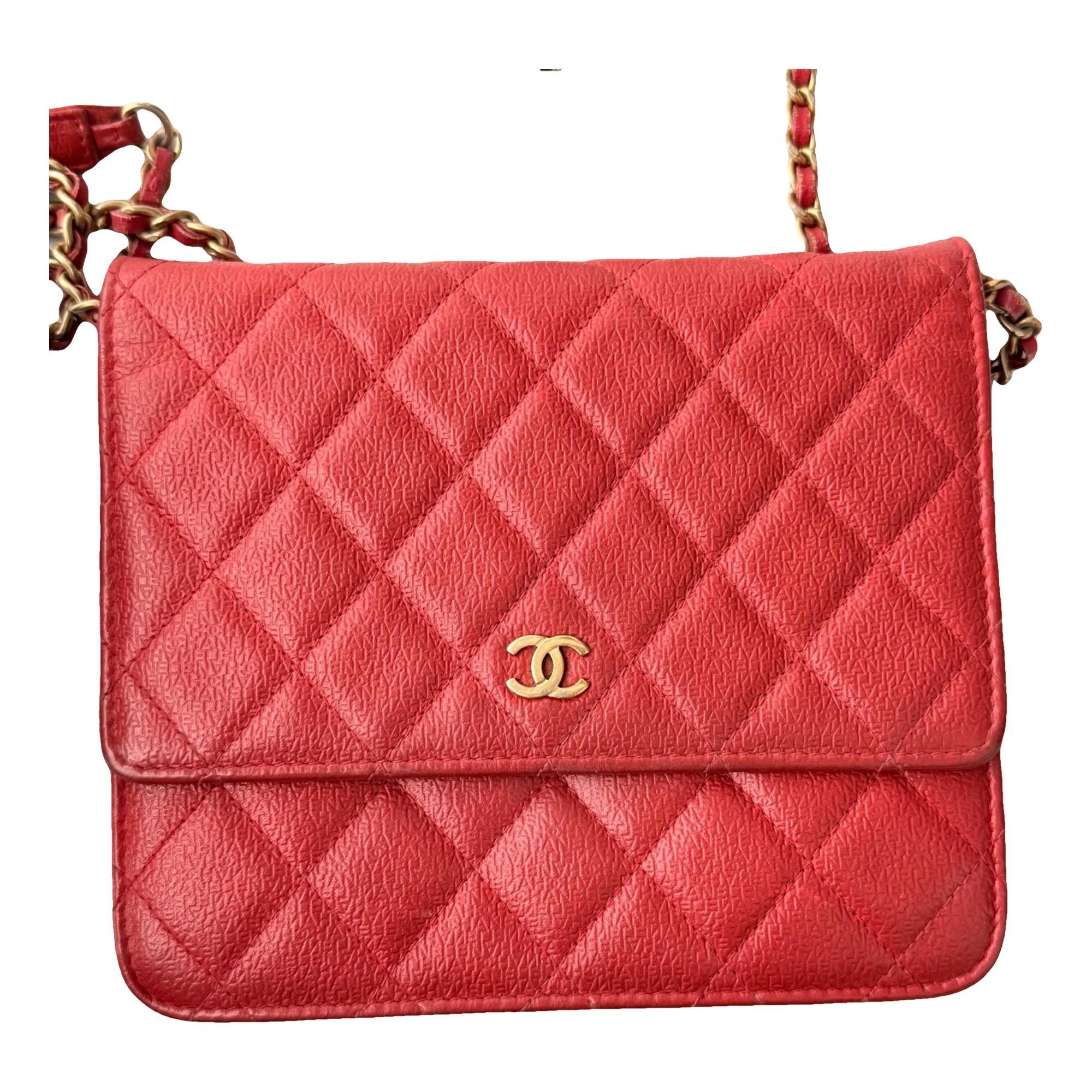 Wallet On Chain Timeless/Classique leather crossbody bag