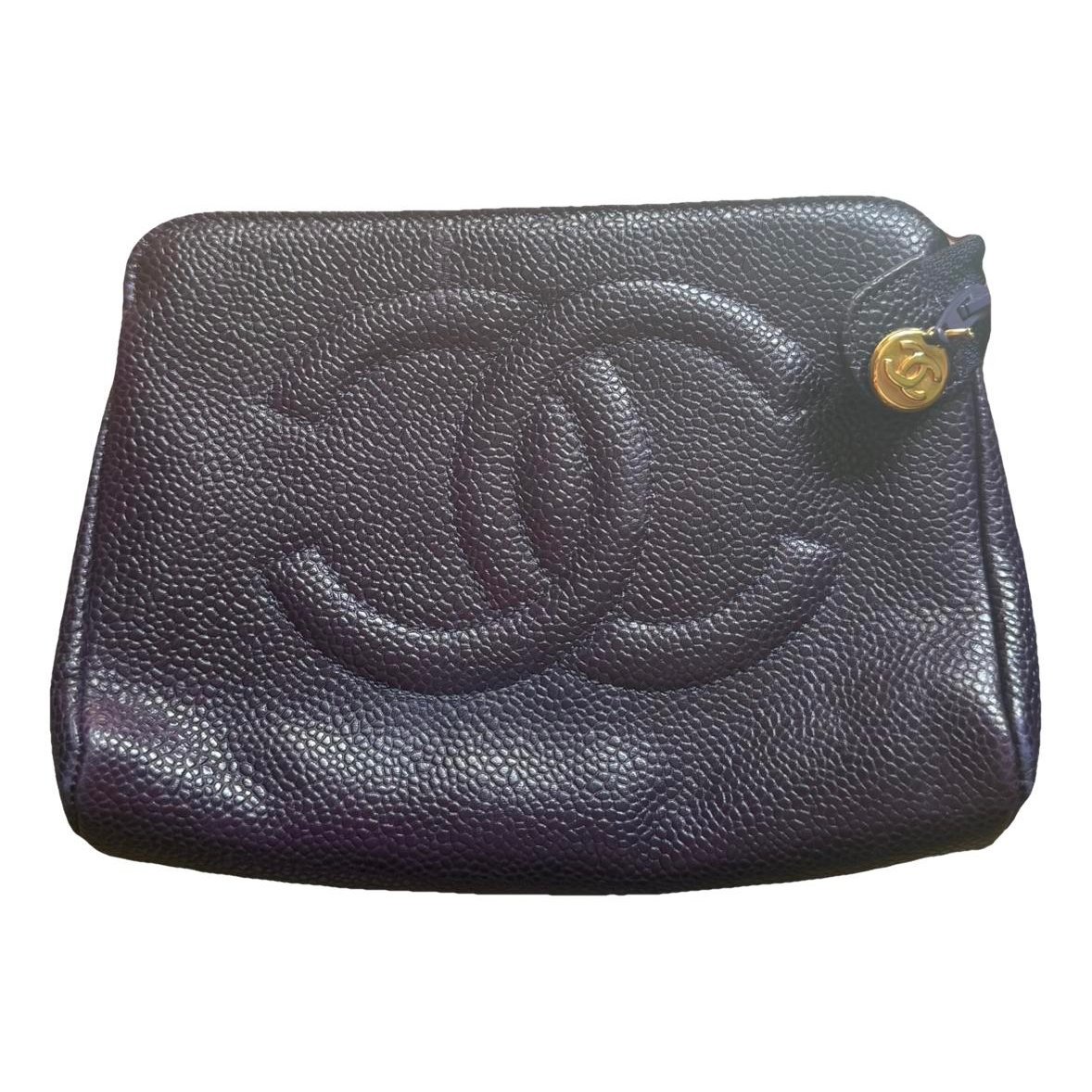 Leather clutch bag