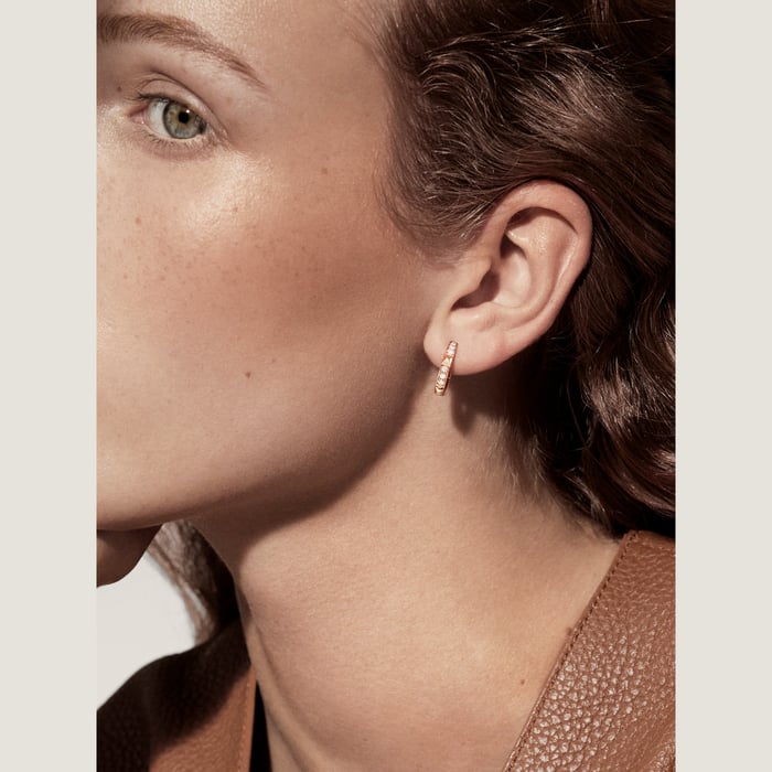썽 꼴로리 Hermès Clou d'H 댕글 이어링, 스몰 모델