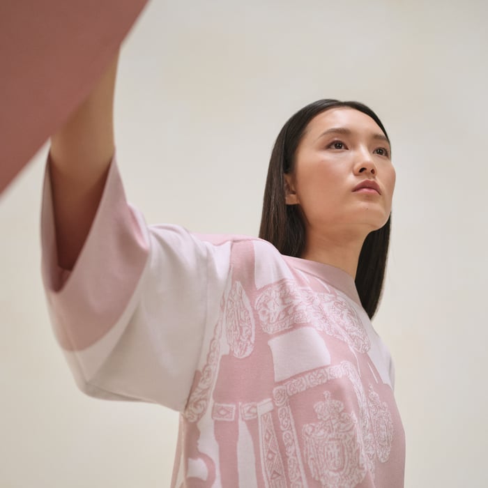Rose Pâle "Brides De Gala" Long-sleeve Sweater