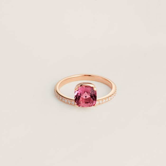 Sans Coloris Hermès Grand Jete Solitaire Engagement Ring, Large Model