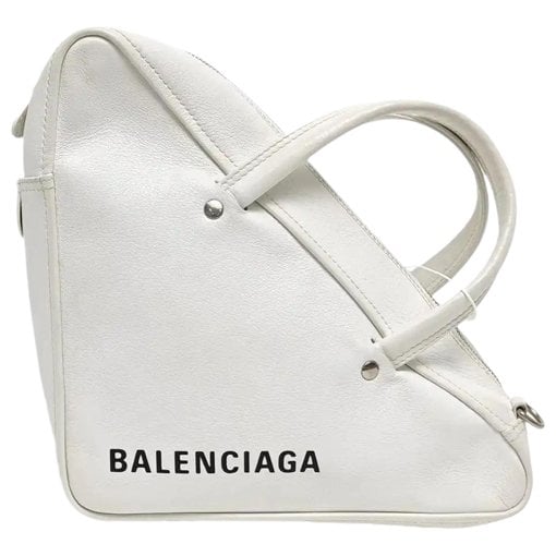 Triangle leather handbag