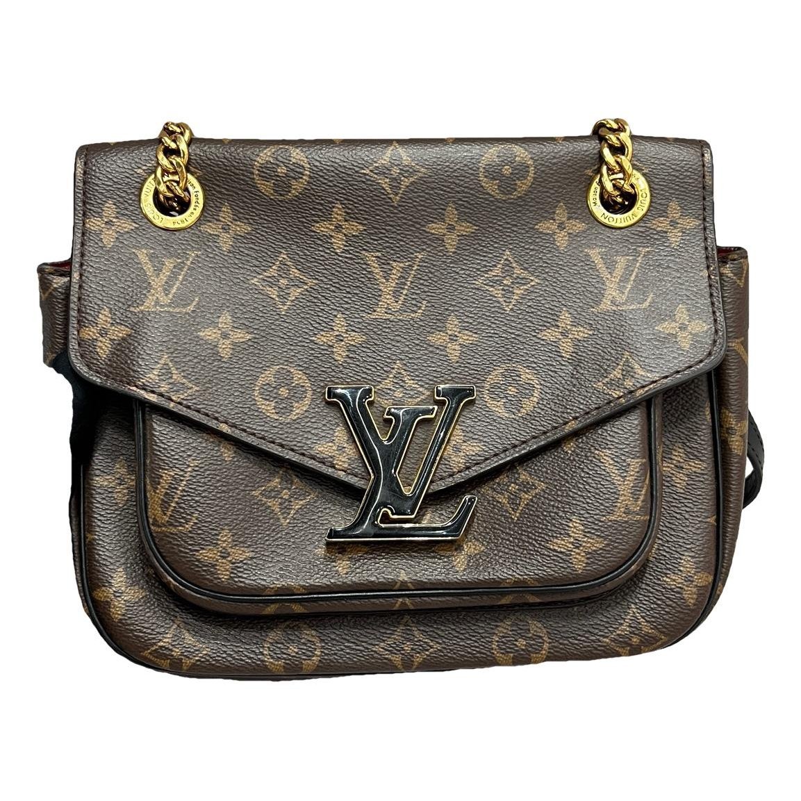 Passy leather handbag