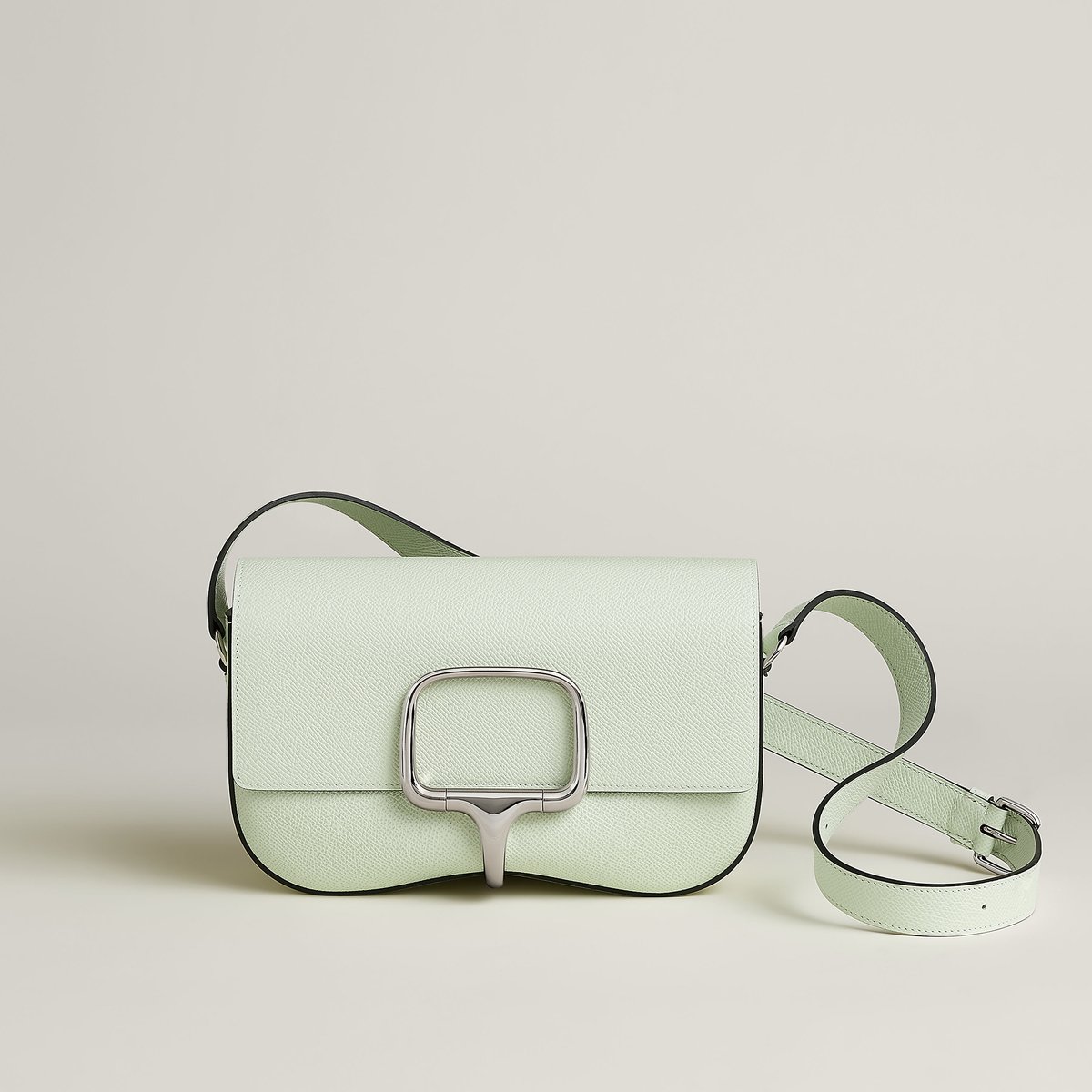 베르 피즈 Hermès Della Cavalleria Elan 백