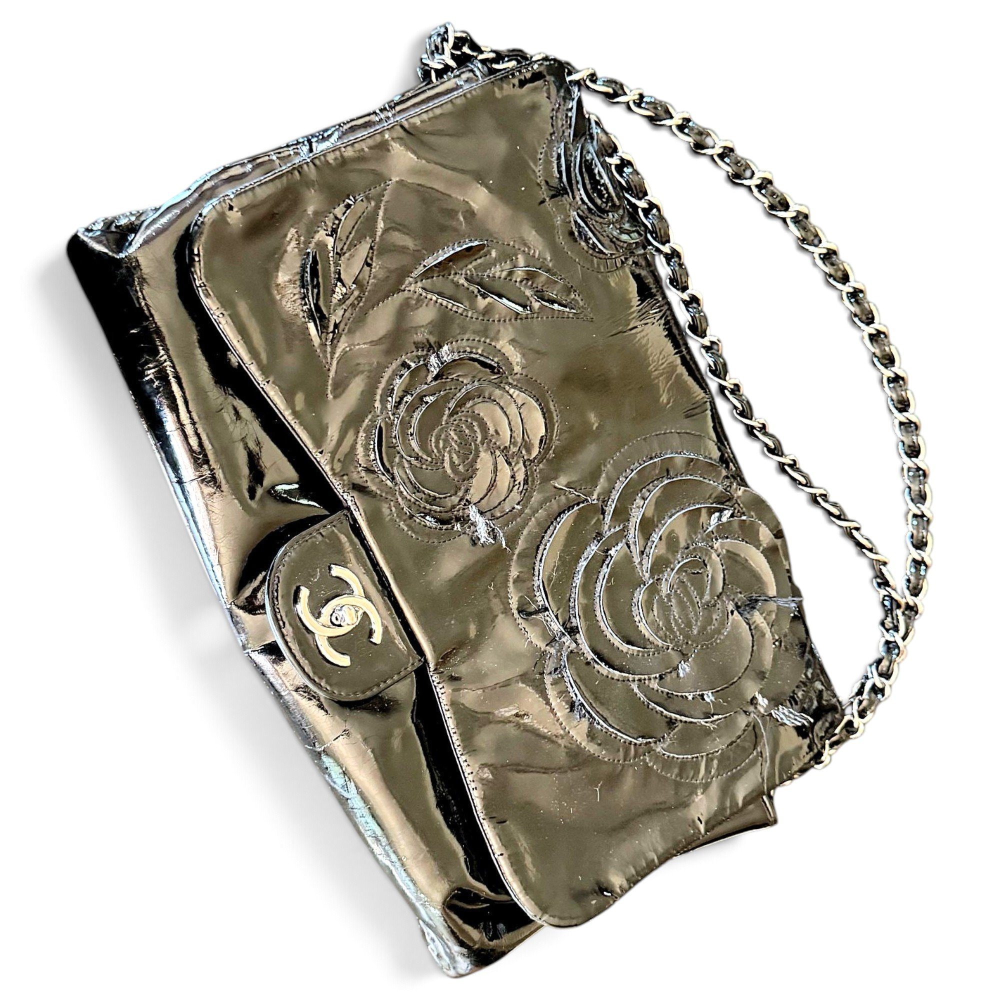 Timeless/Classique patent leather handbag