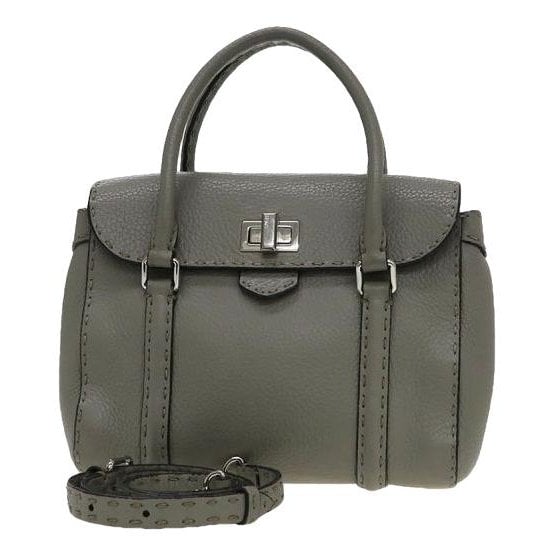 Pocket leather handbag