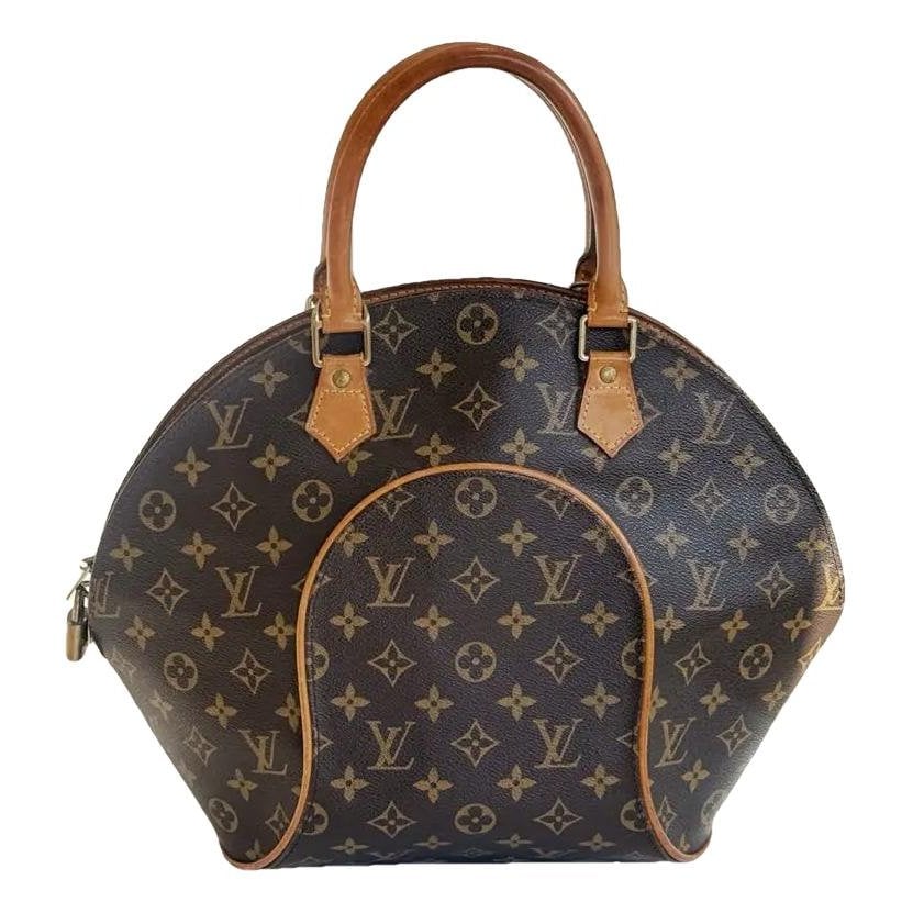 Ellipse vinyl handbag