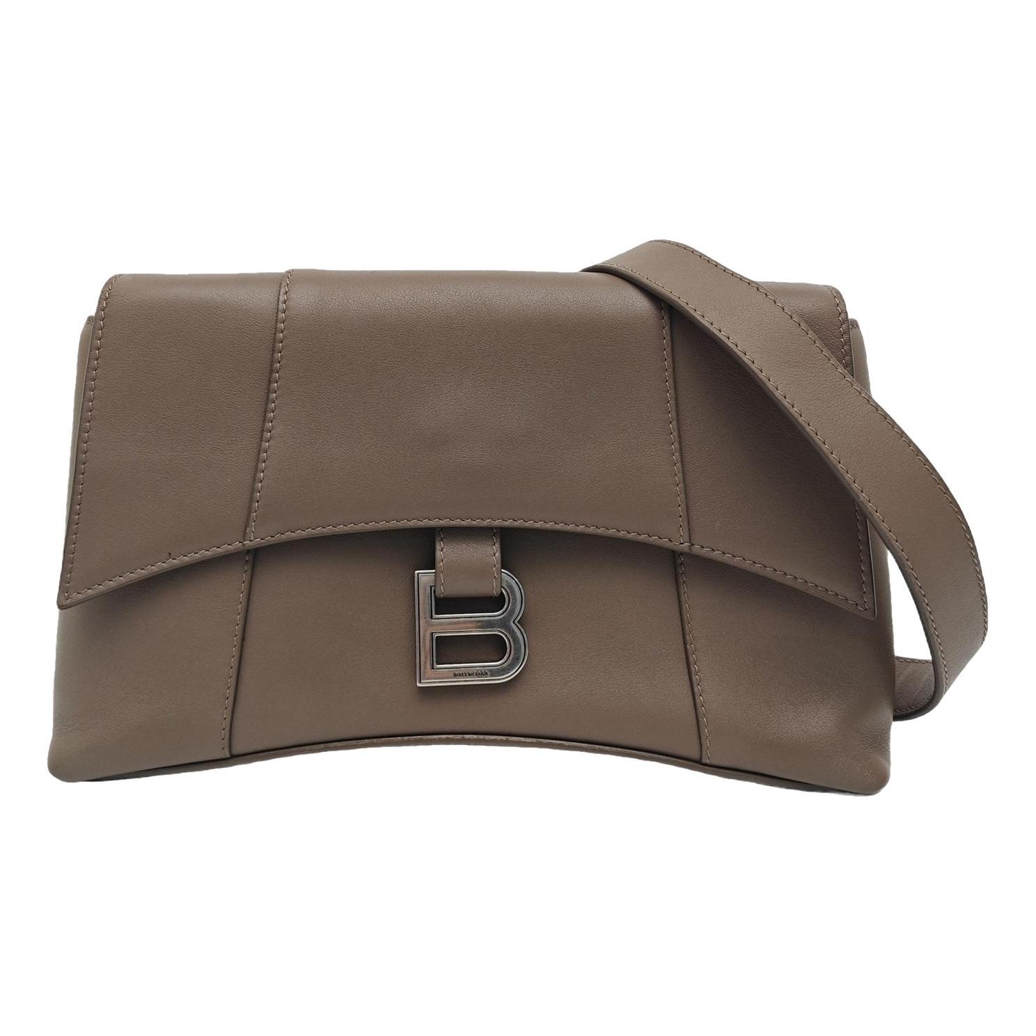 Downtown leather handbag