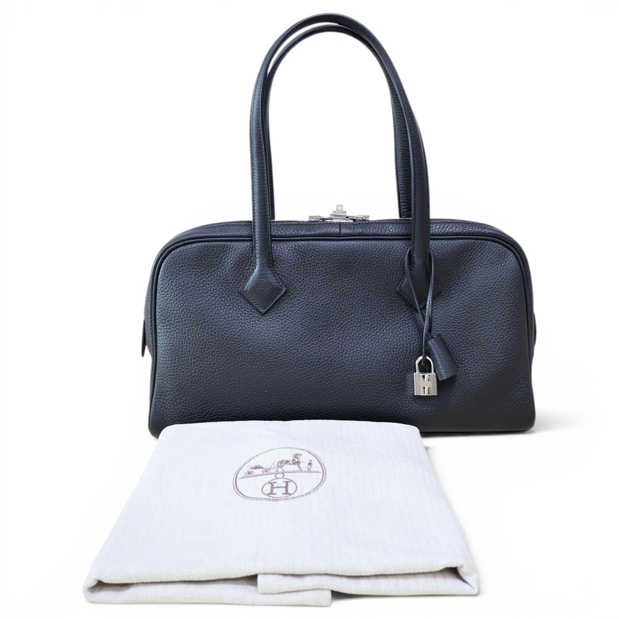 Victoria leather handbag