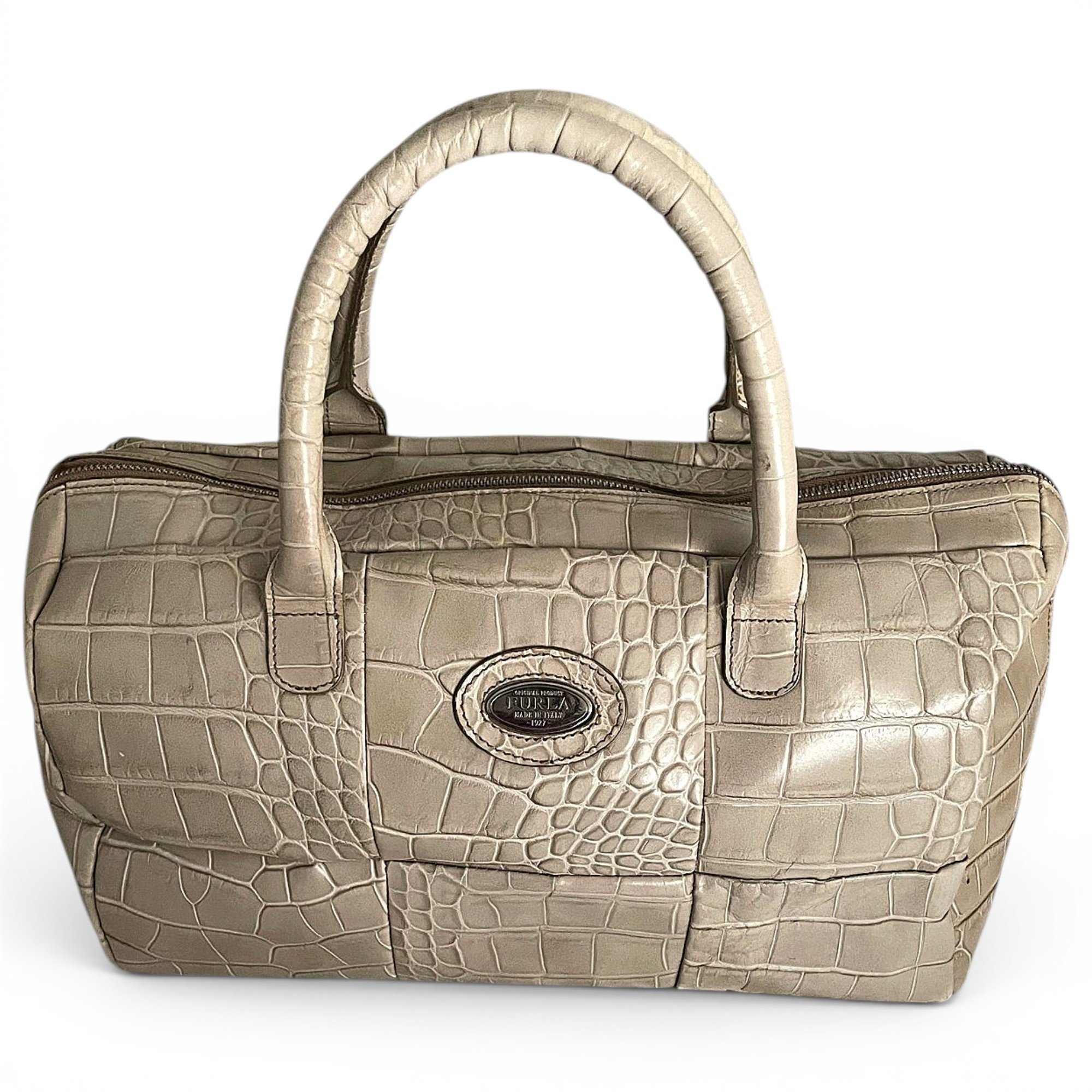 Leather bowling bag
