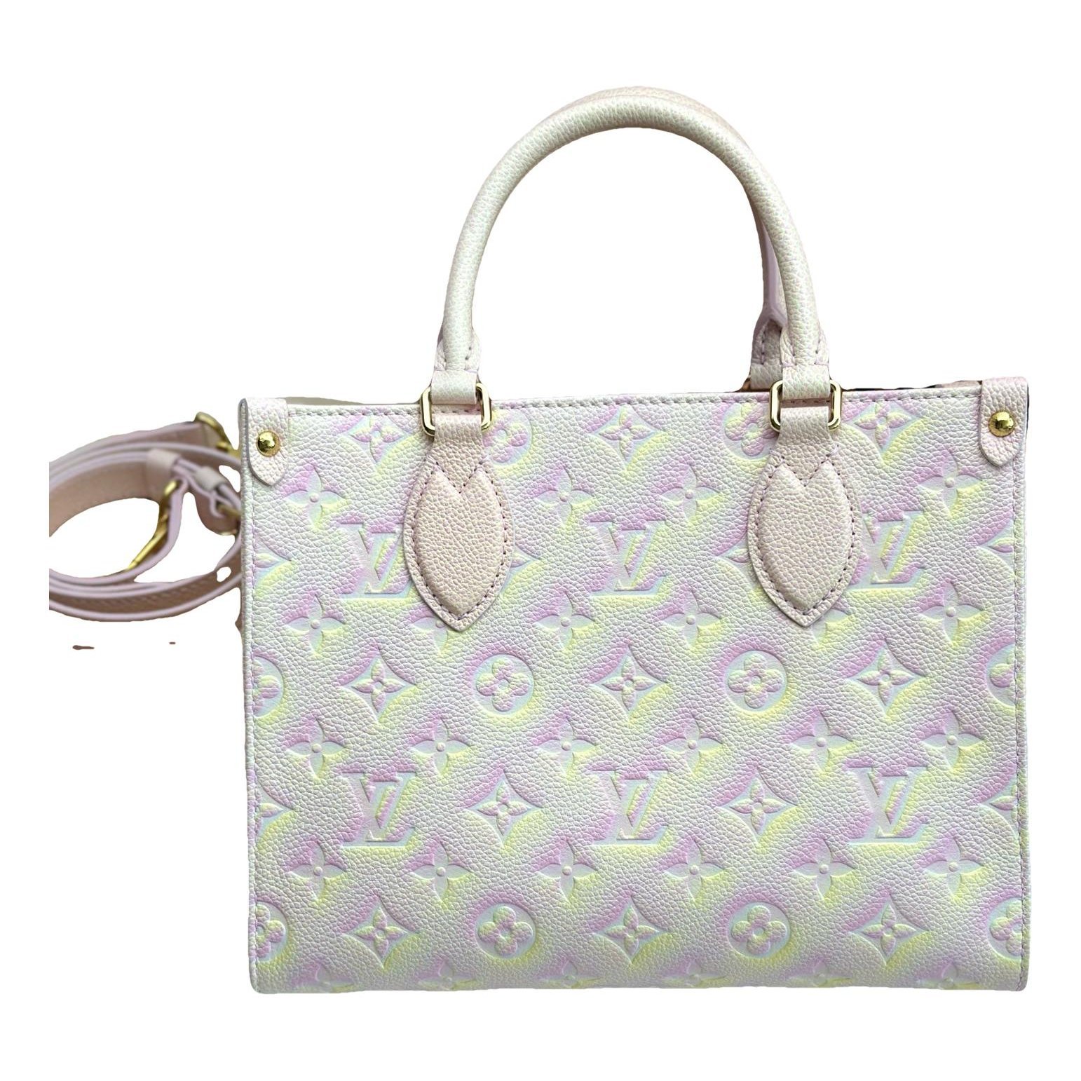 Onthego leather handbag