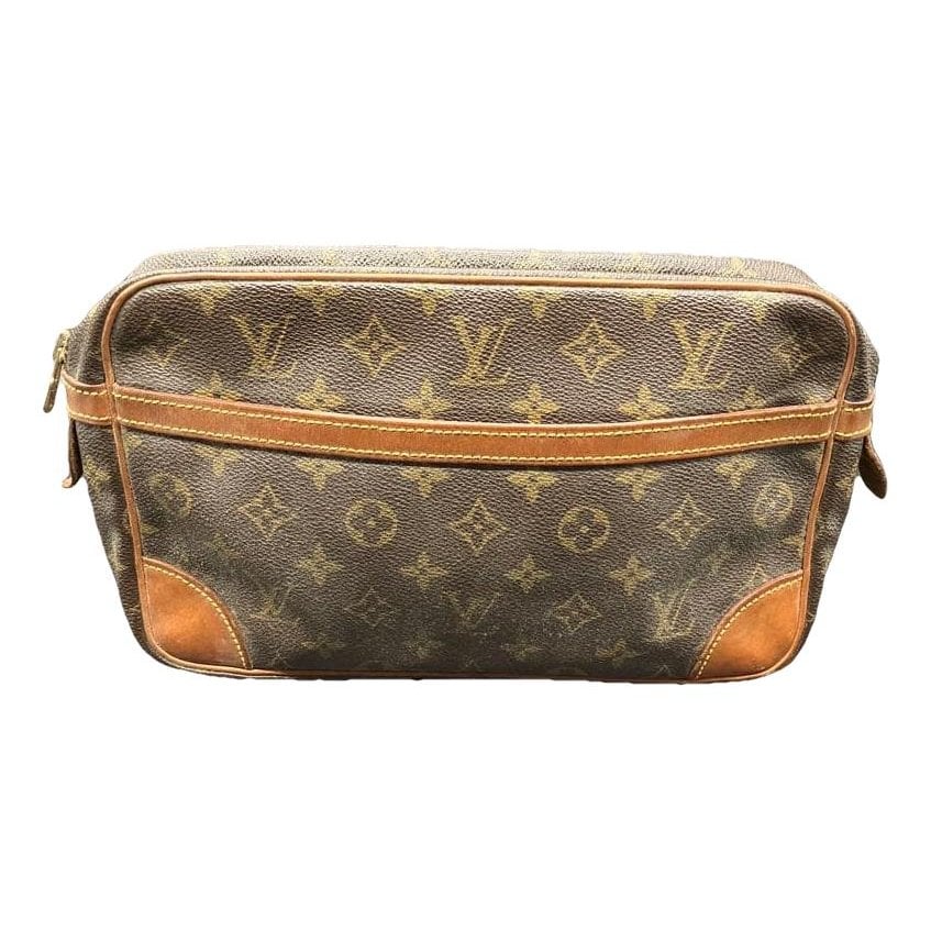Leather clutch bag