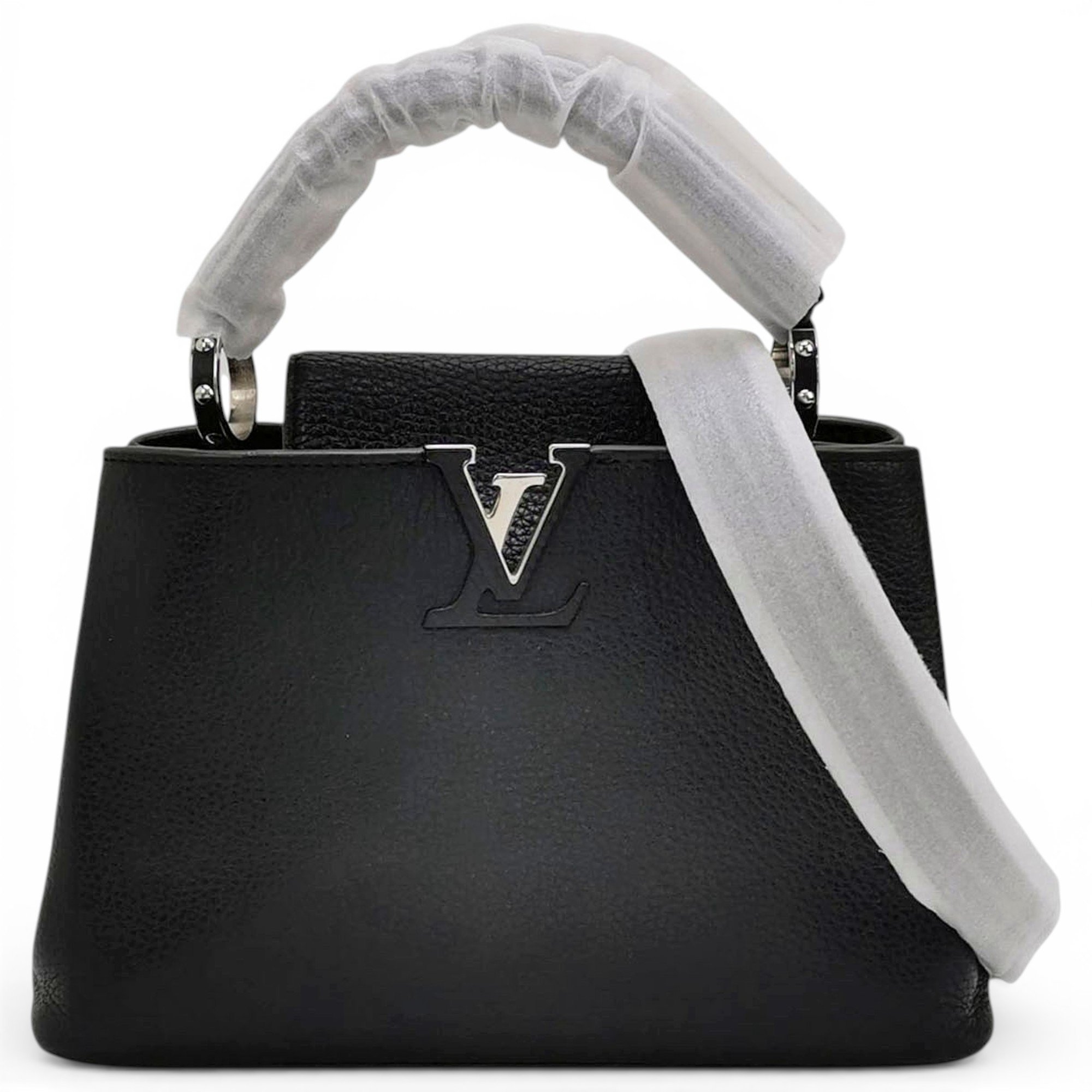 Capucines leather handbag