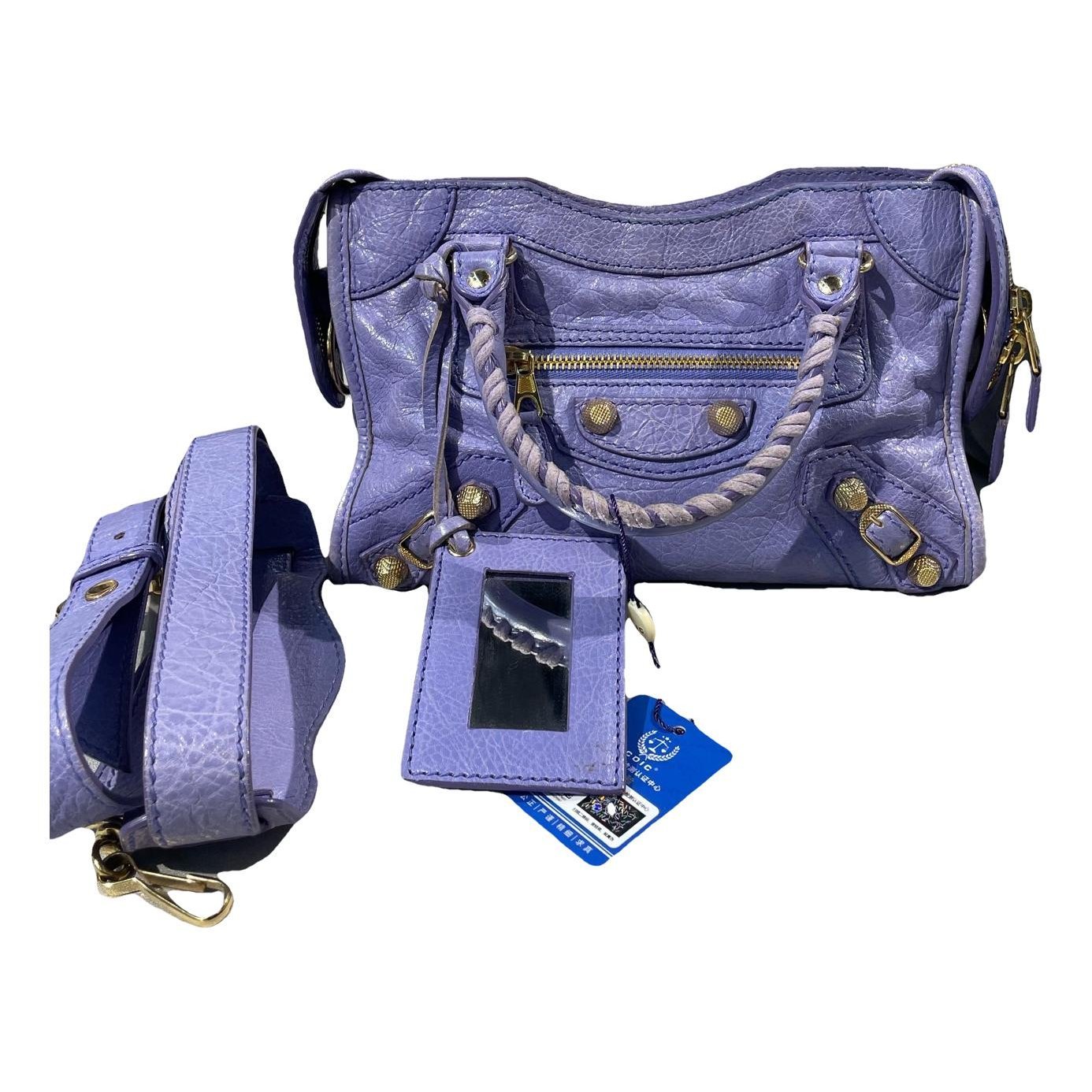 City leather handbag