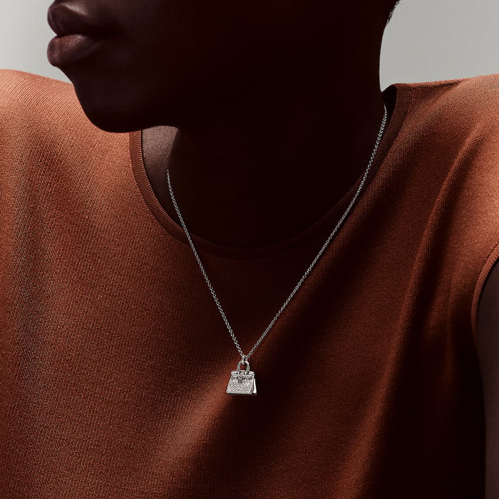 Sans Coloris Amulettes Birkin Pendant