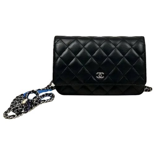 Wallet On Chain Timeless/Classique leather crossbody bag