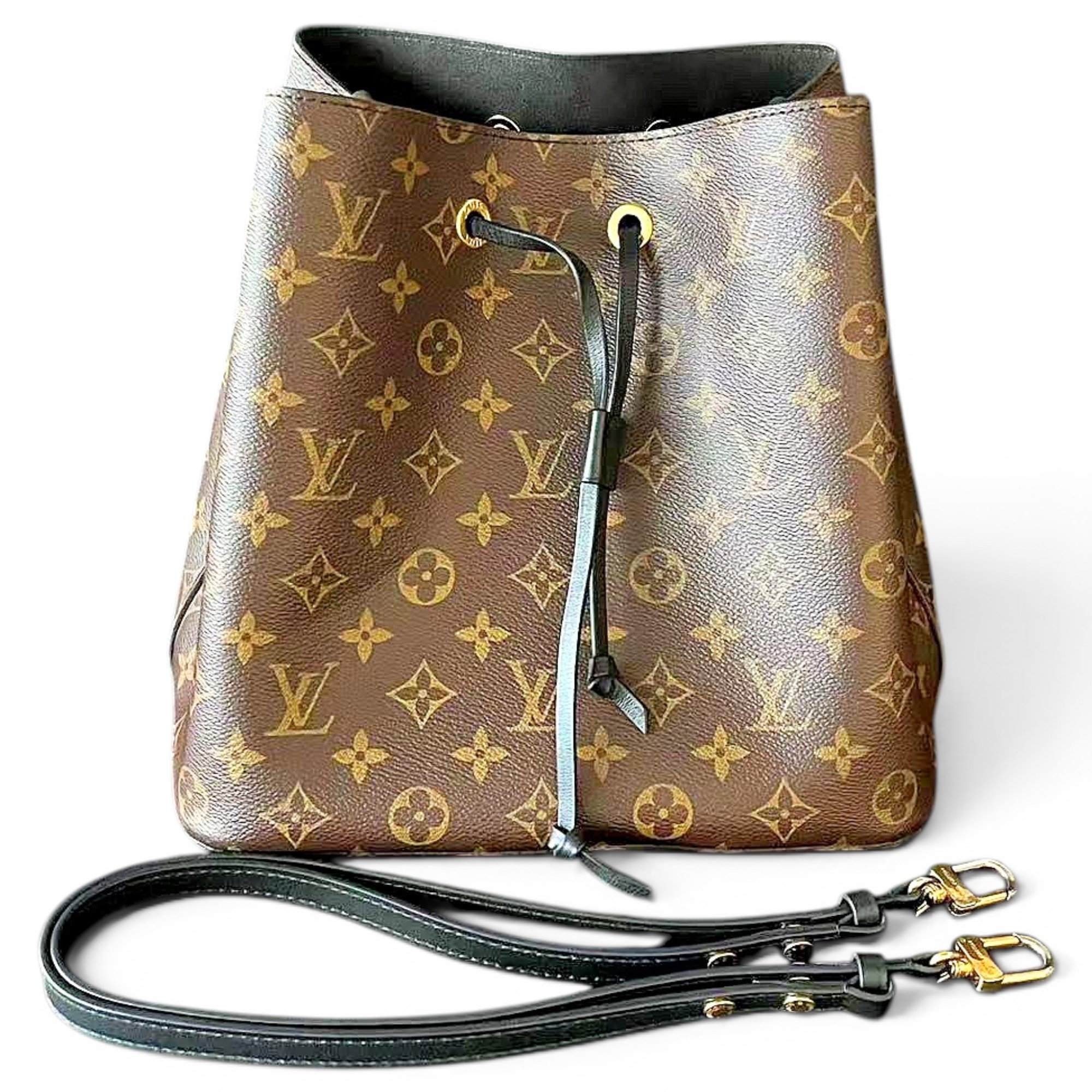 NéoNoé leather handbag