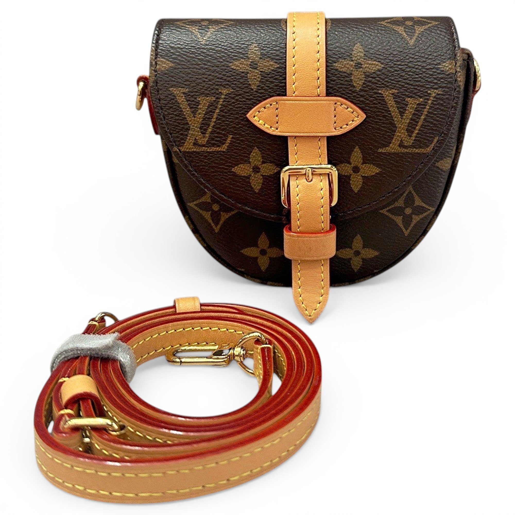 Chantilly leather crossbody bag