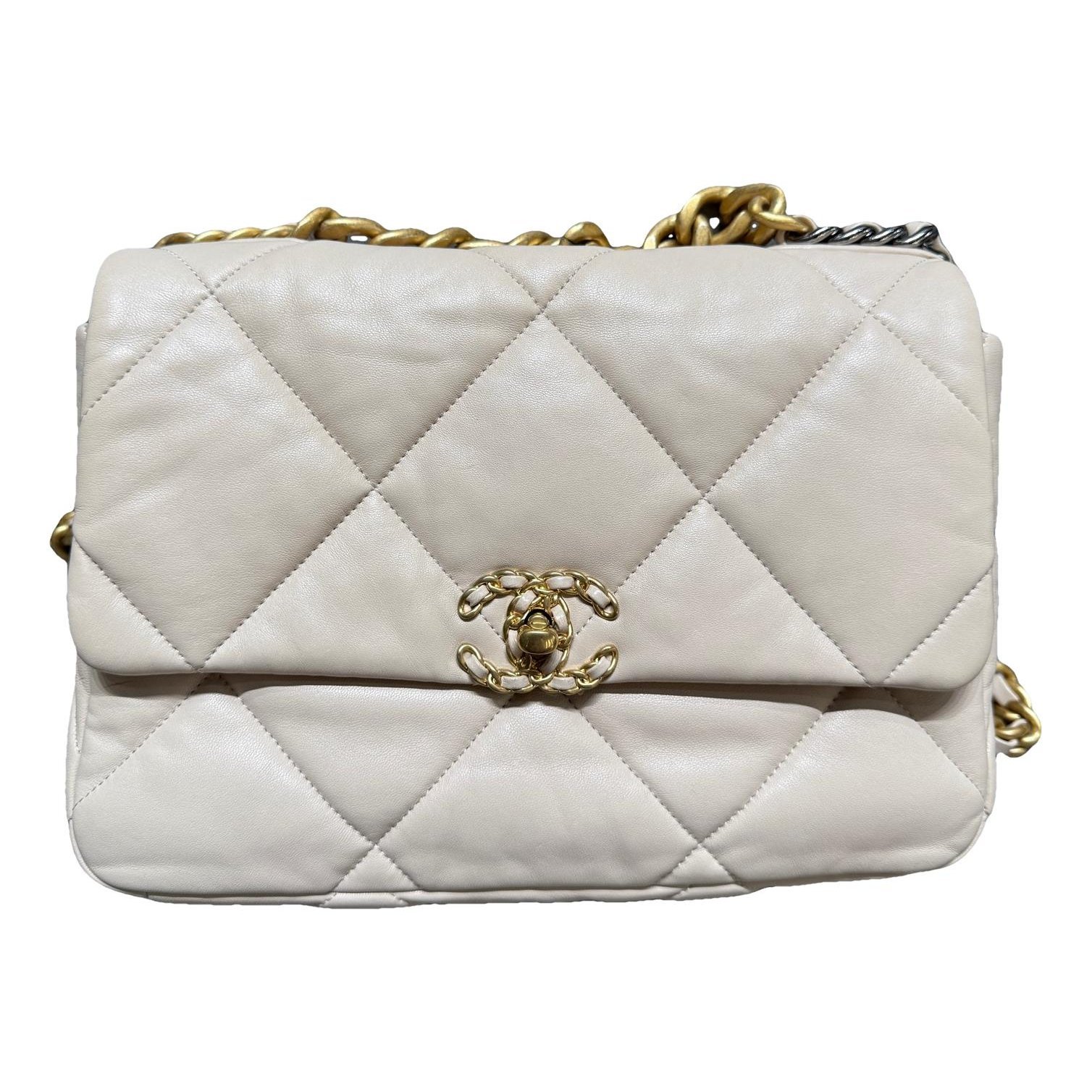 Chanel 19 leather handbag