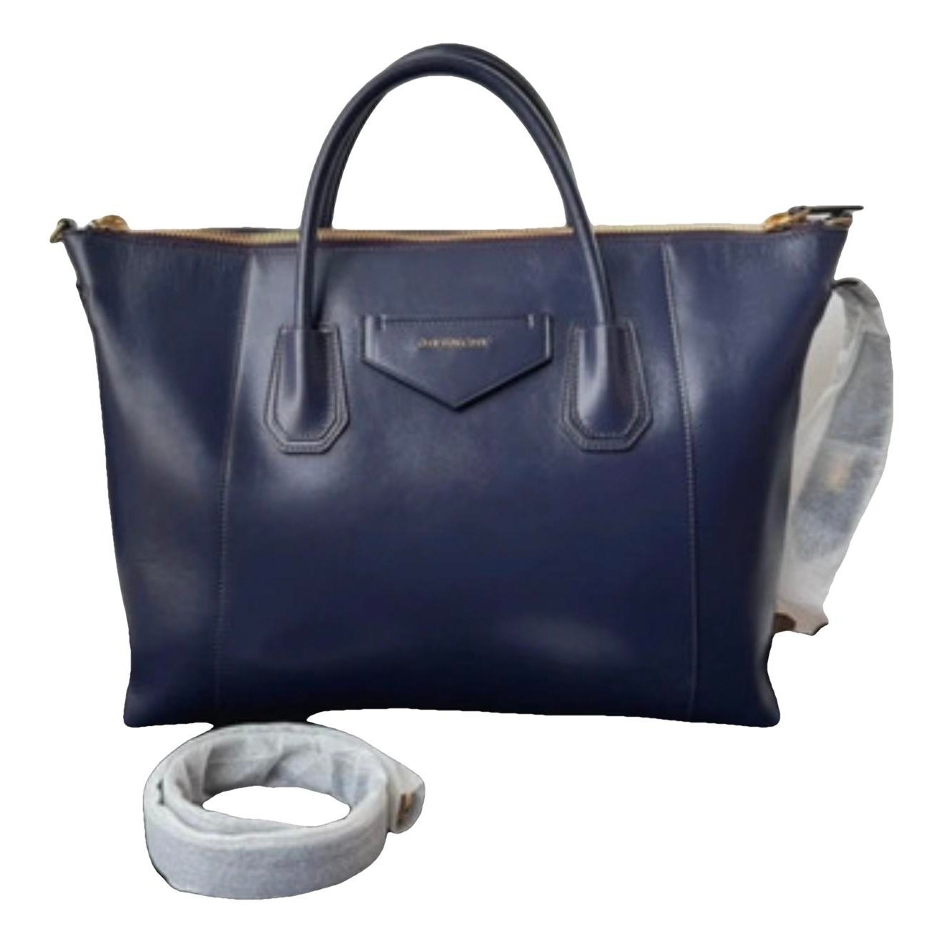 Antigona leather handbag