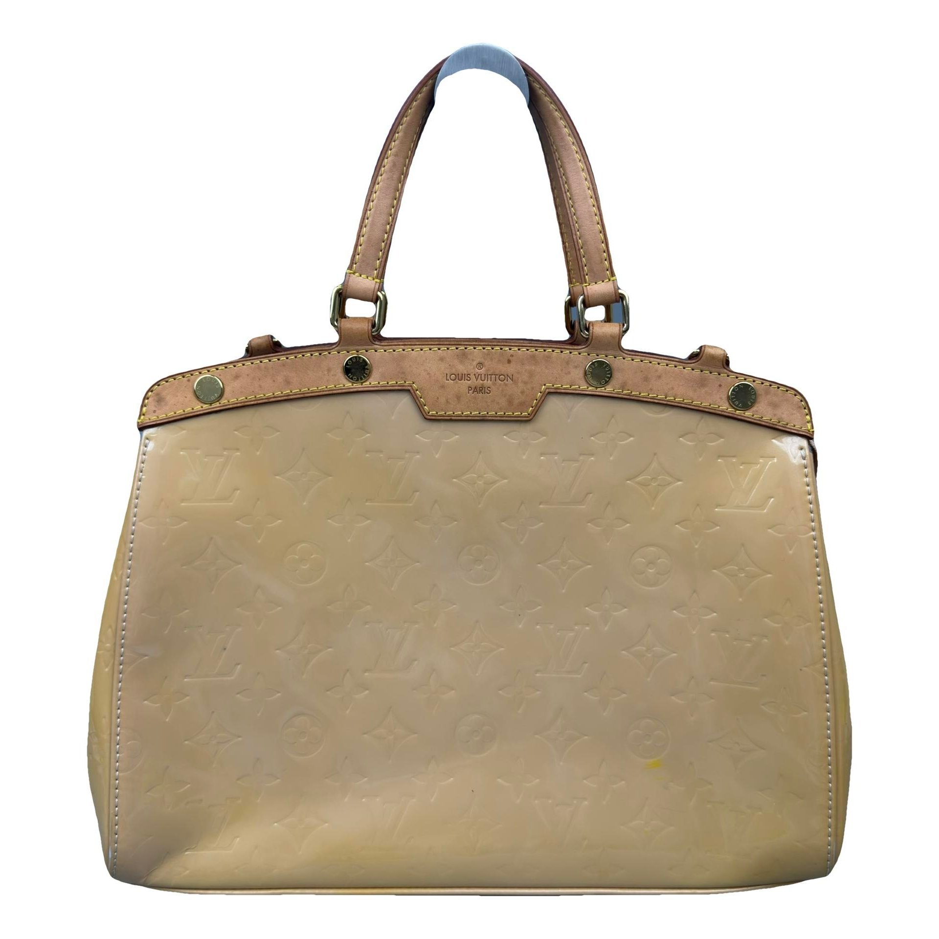 Bréa patent leather handbag