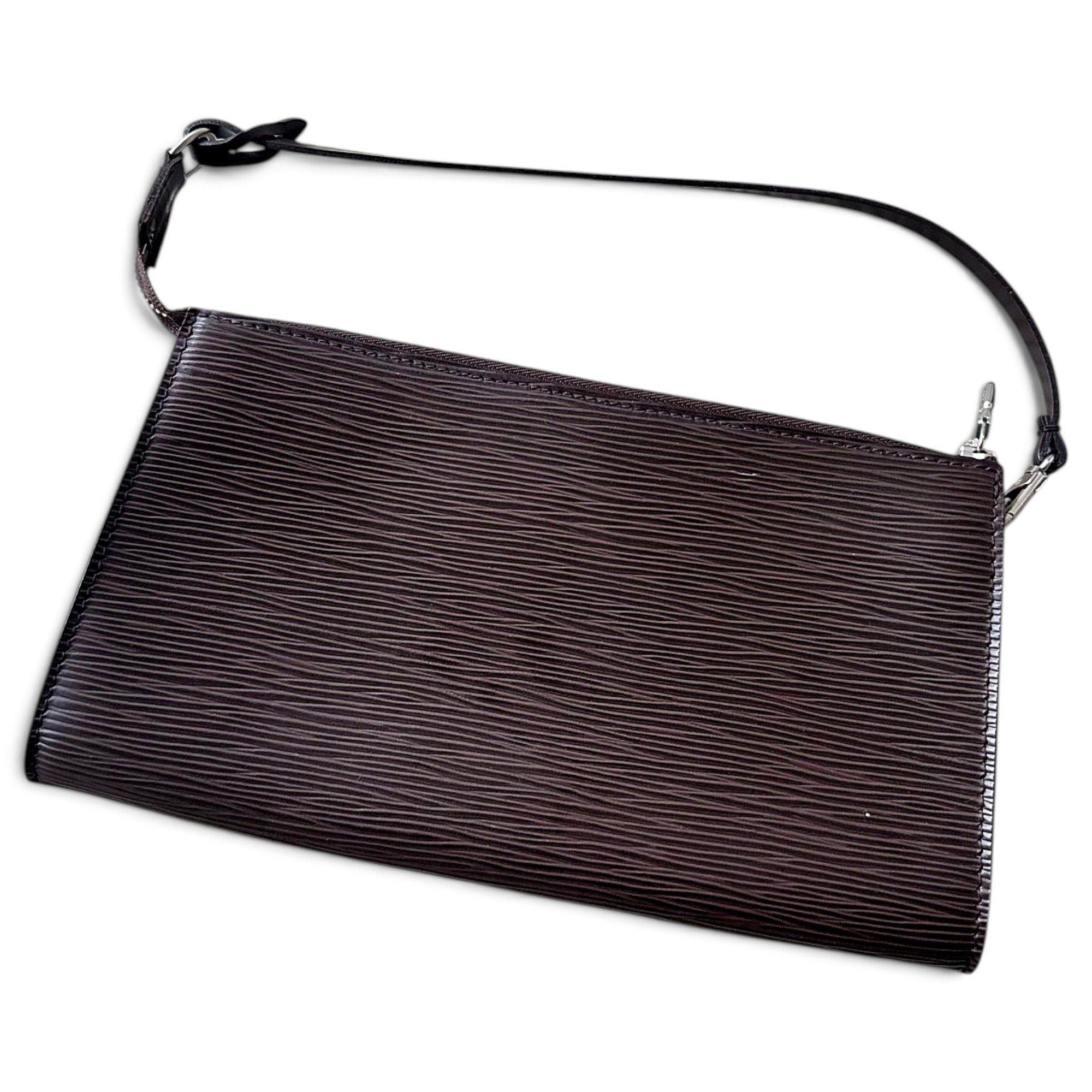 Leather clutch bag