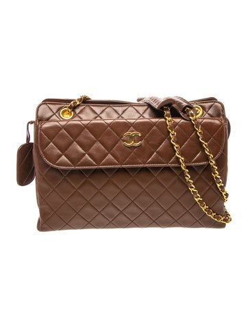 CC Quilted Shoulder Bag