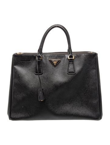 Saffiano Leather Galleria Double Zip Large