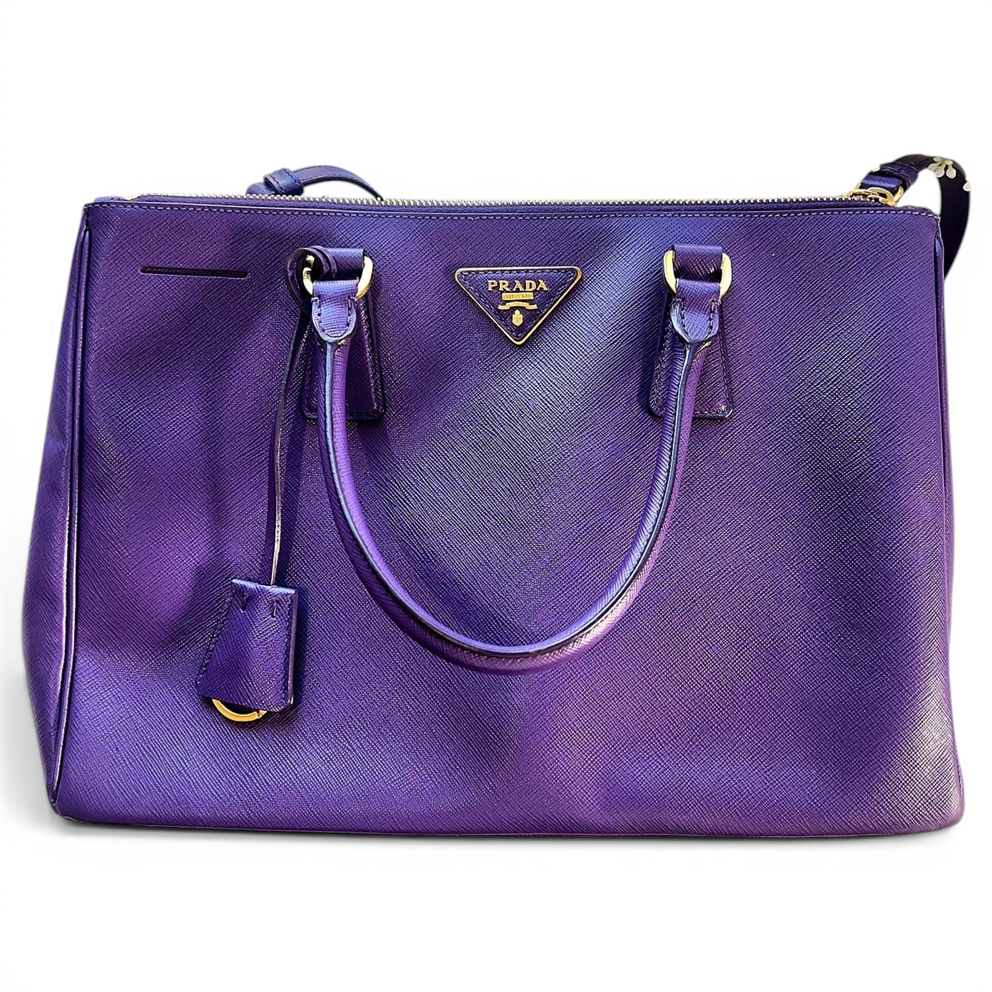Esplanade patent leather handbag
