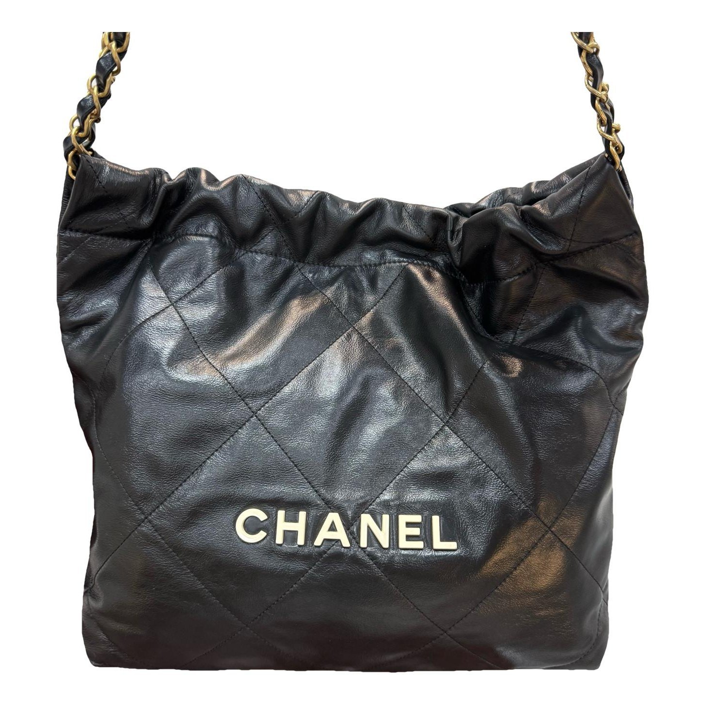 Chanel 22 leather handbag
