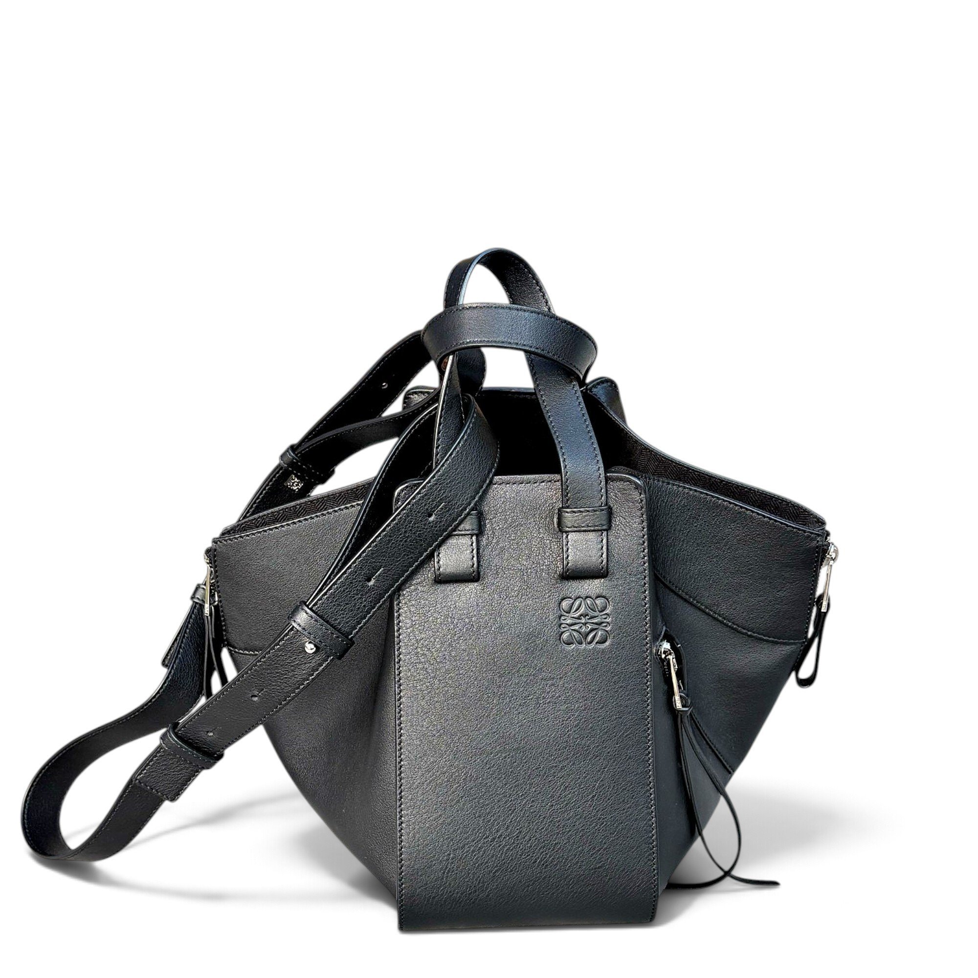 Hammock leather handbag