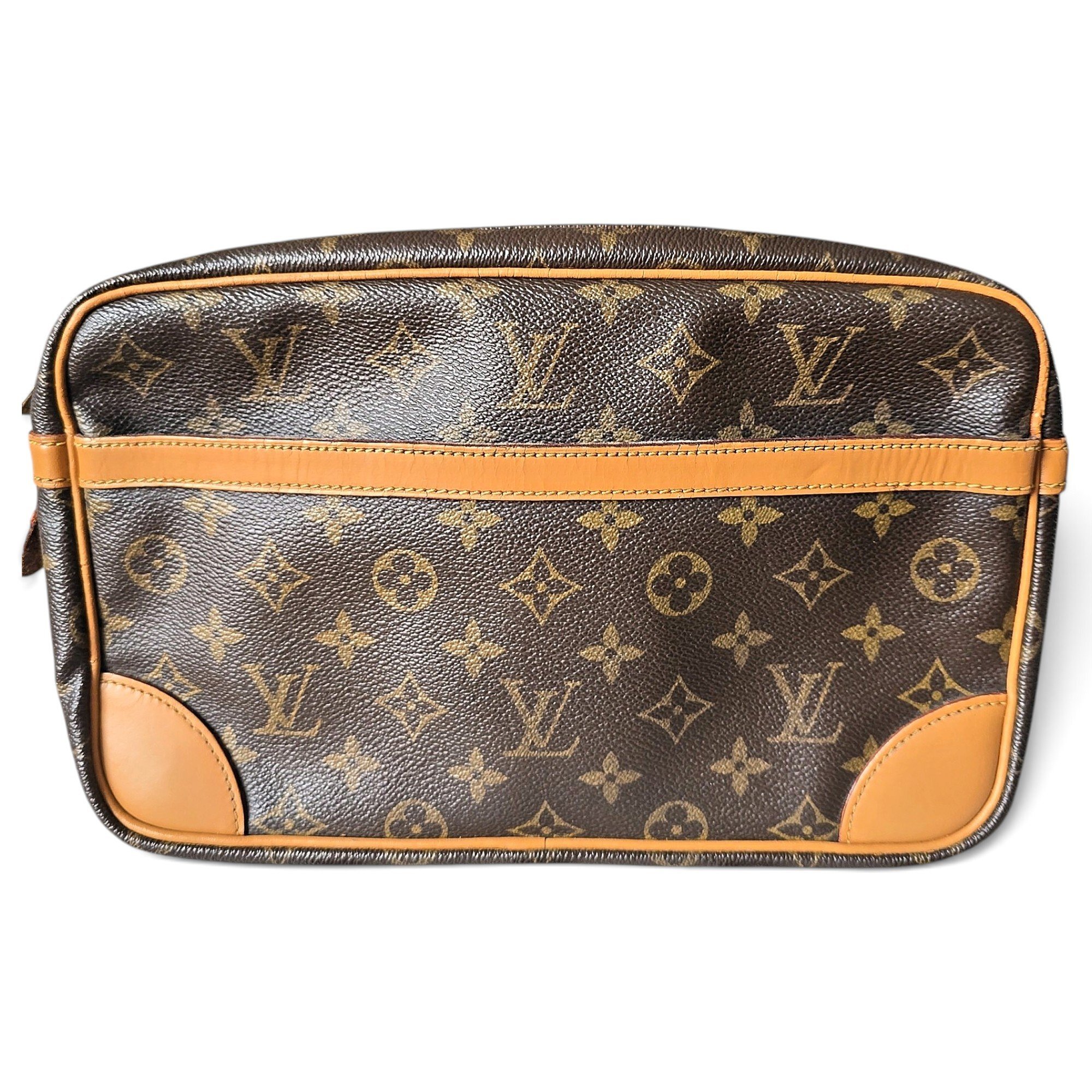 Leather clutch bag
