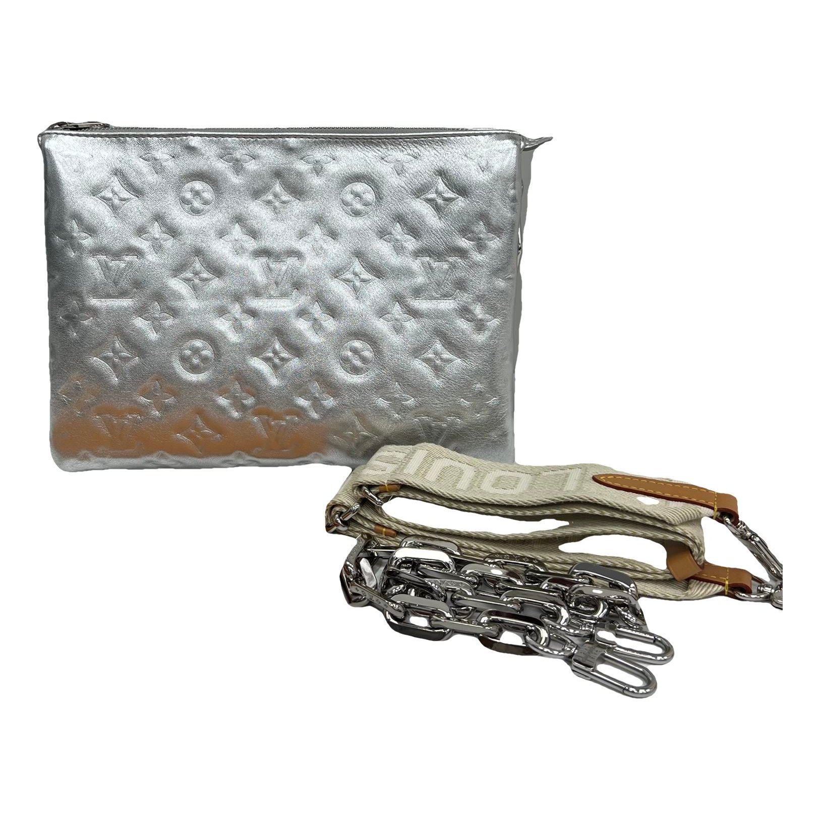 Coussin leather handbag