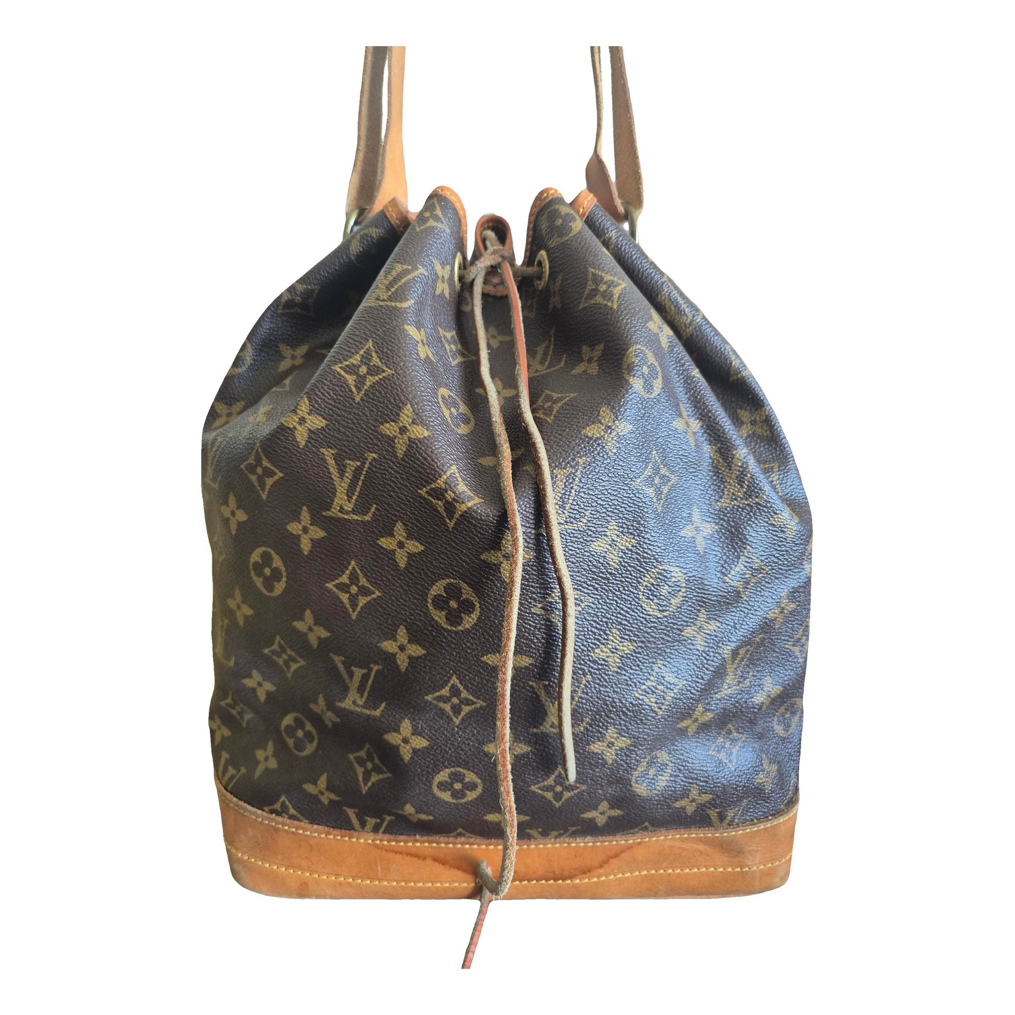 Noé leather handbag