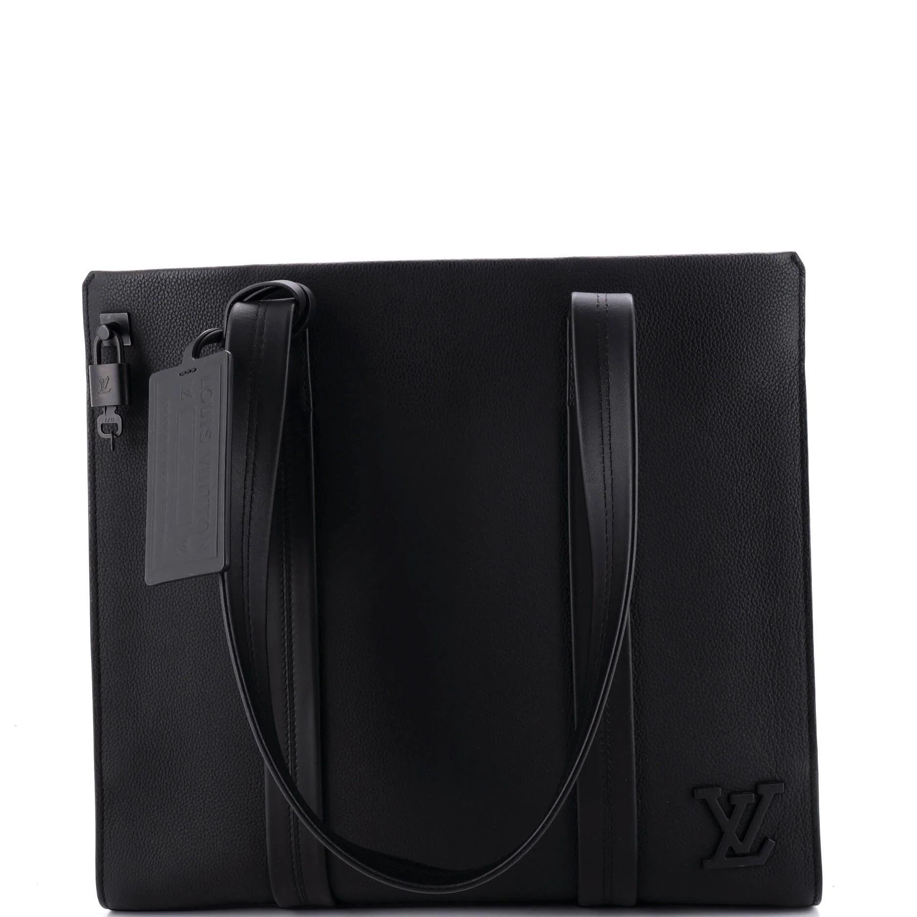 Leather tote