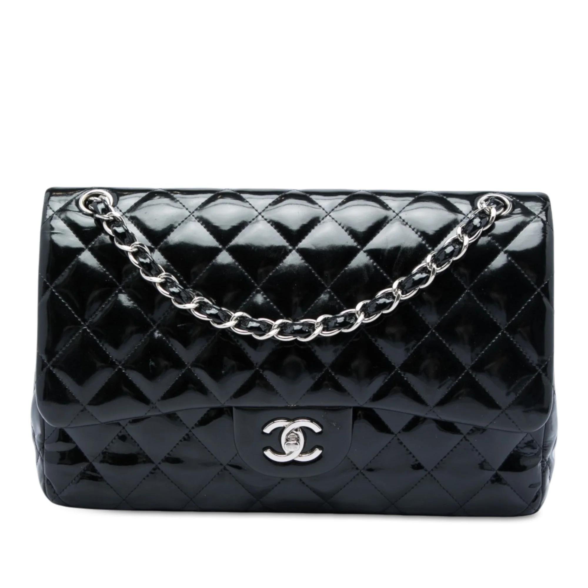 Timeless/Classique patent leather handbag