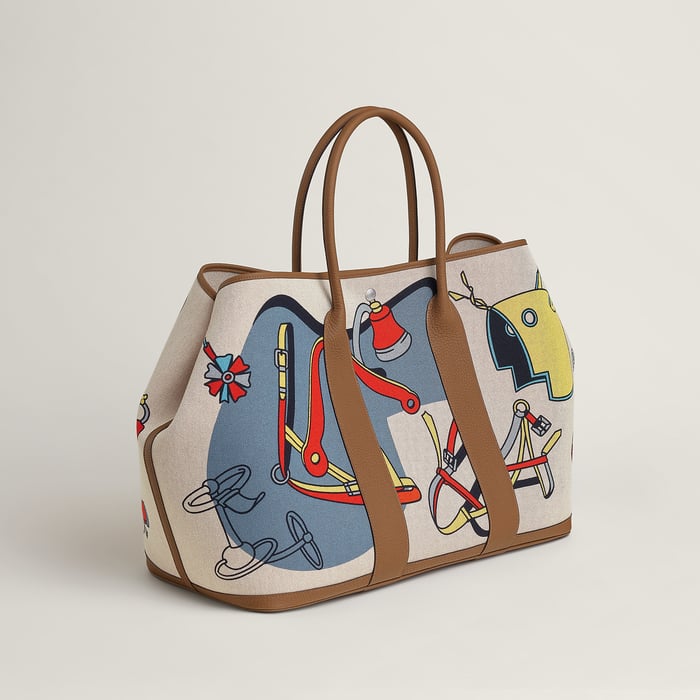 Garden Party Voyage 49 Bag