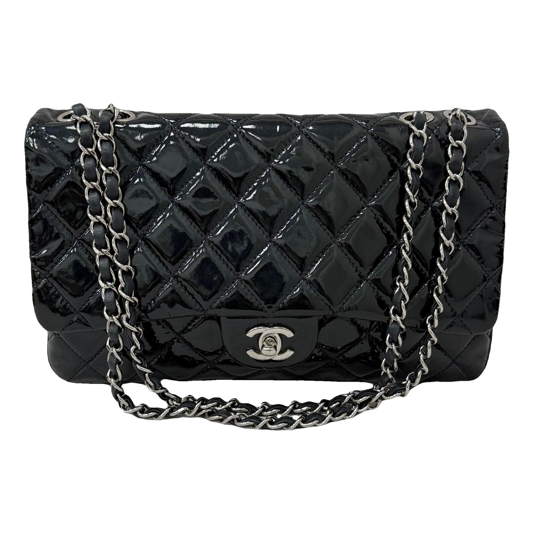 Timeless/Classique patent leather handbag