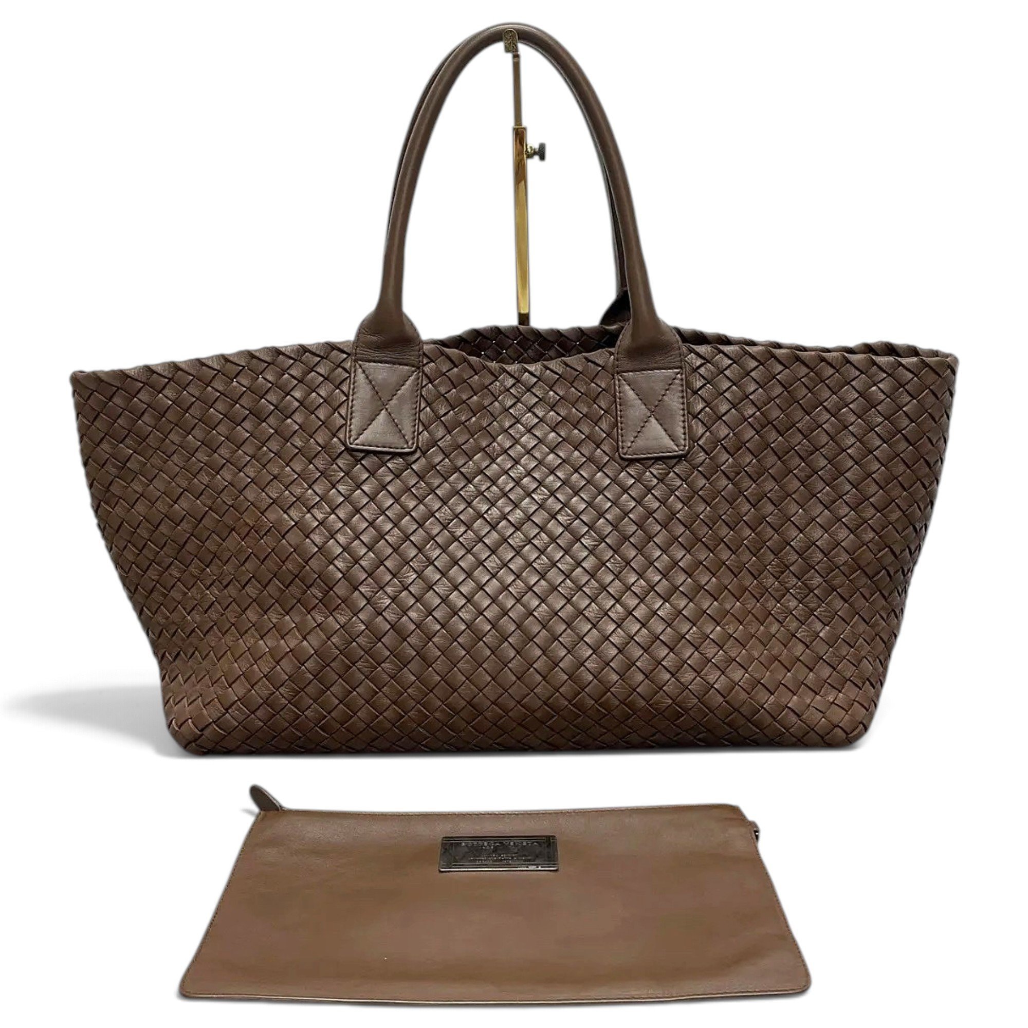 Cabat leather tote