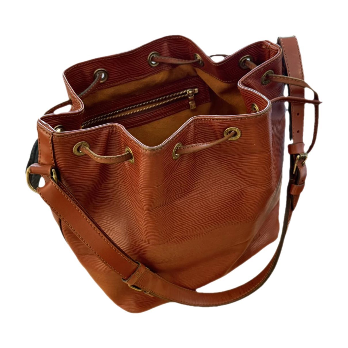 Noé leather handbag