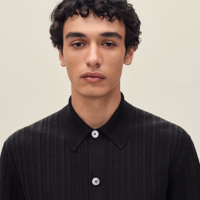 Noir Short-sleeve Straight Cut Shirt