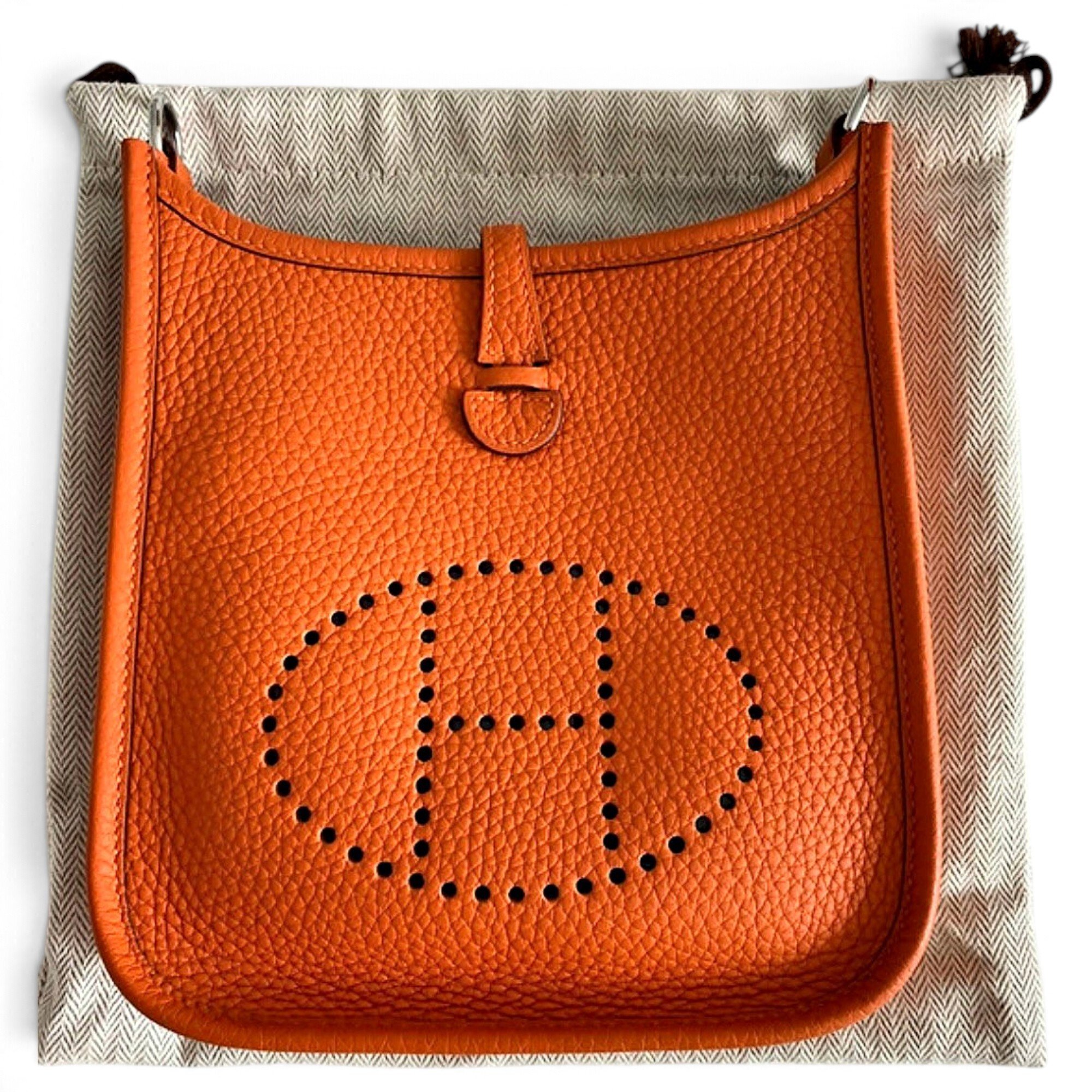 Evelyne leather handbag