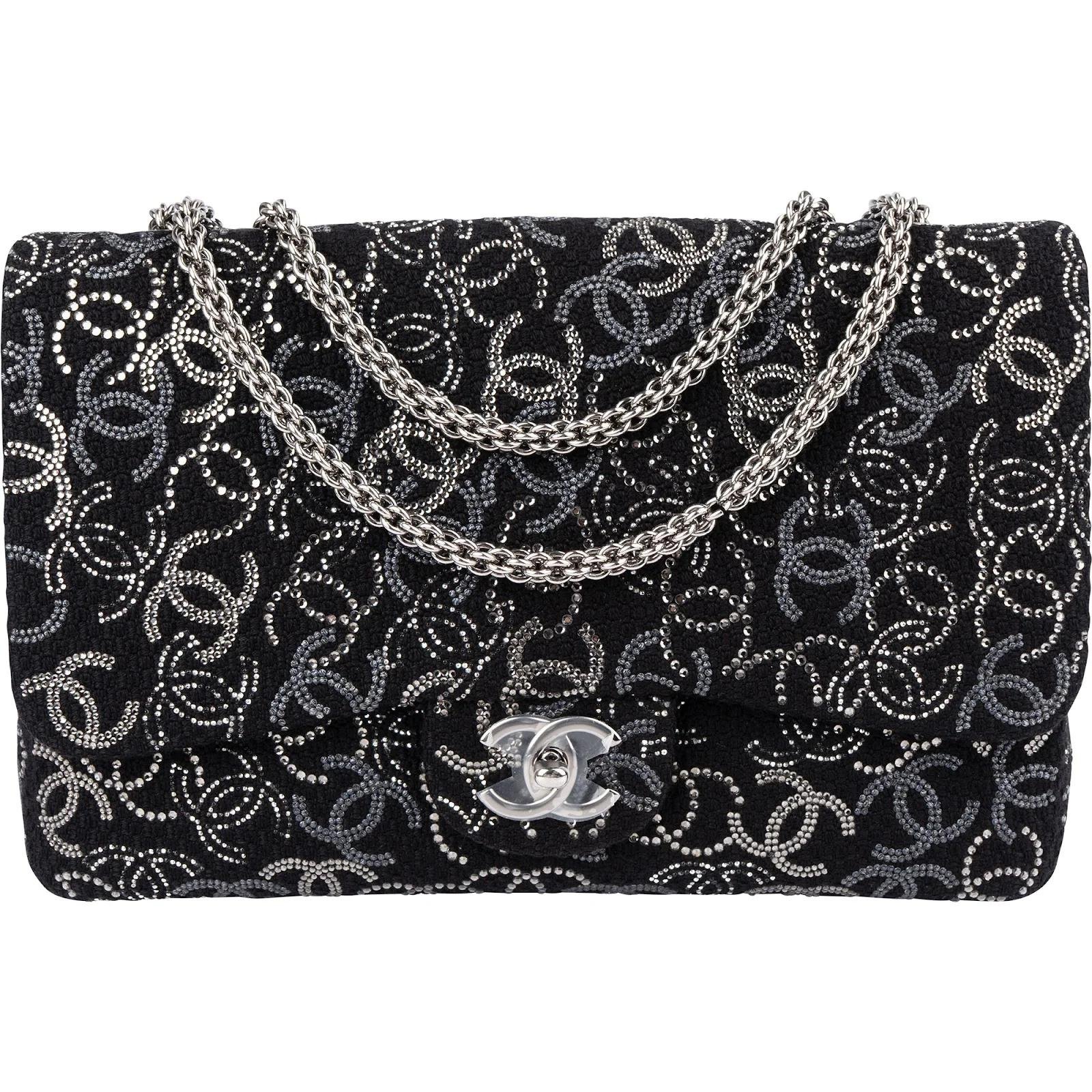 Chanel Timeless/Classique tweed crossbody bag