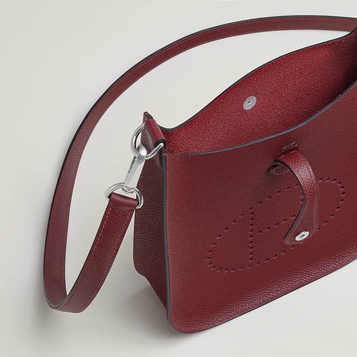 Rouge H Evelyne 16 Sellier Bag