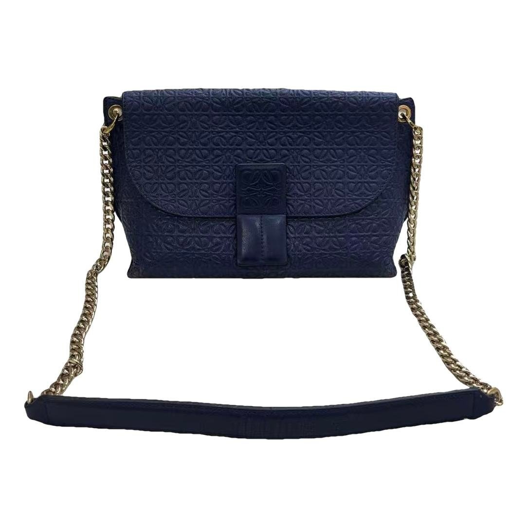 Avenue leather handbag