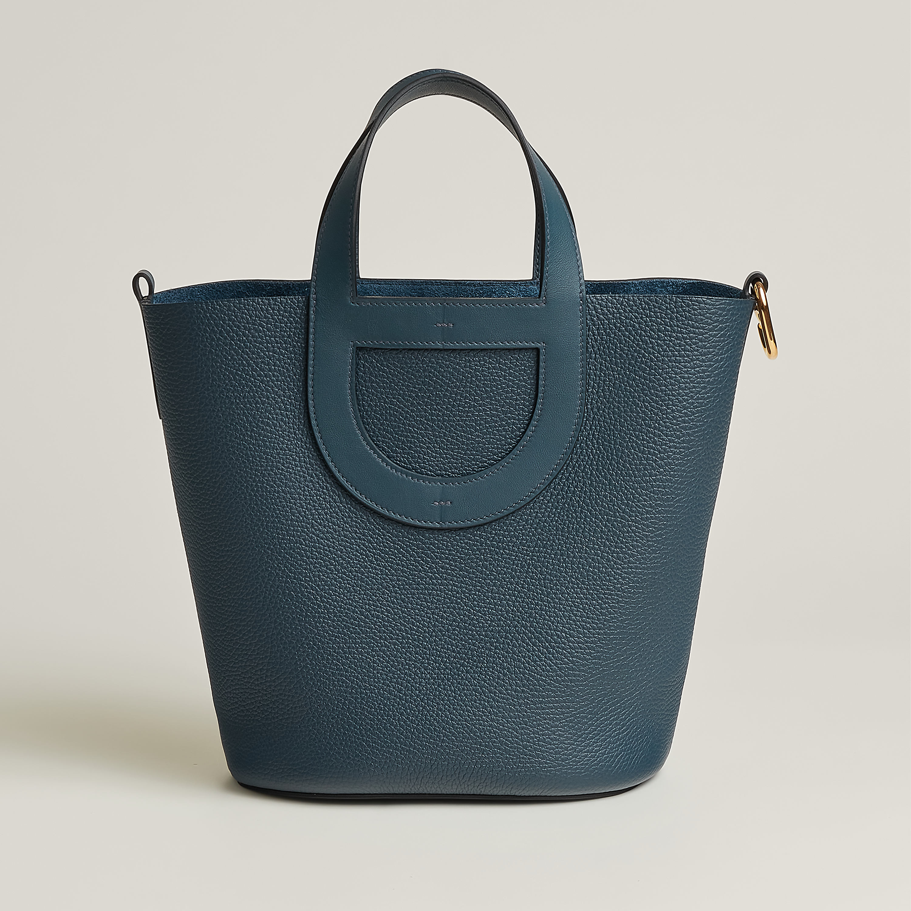 Hermès In-the-Loop 23 백